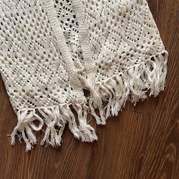 (NWOT) Forever 21 Long Knit Cardigan/Coverup - White/Cream - Picture 6 of 9